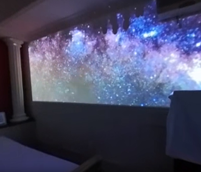 ヴィーナスコート 様 ホテル客室壁面投影360°(宇宙)